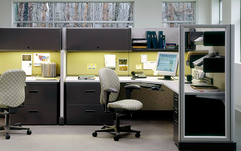 Cách thiết kế nội thất văn phòng thông minh với màu sắc